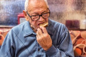 The Facts Behind Senior Hunger - AgingInPlace.org